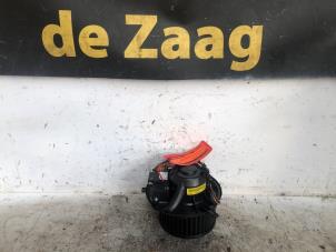 Gebruikte Kachel Ventilatiemotor Skoda Octavia Combi (1Z5) 1.2 TSI Prijs € 50,00 Margeregeling aangeboden door Autodemontage de Zaag
