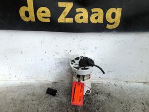 Begagnade Bensinpump Mazda 2 (DE) 1.3 16V MZR Pris € 50,00 Marginaltabell erbjuds av Autodemontage de Zaag