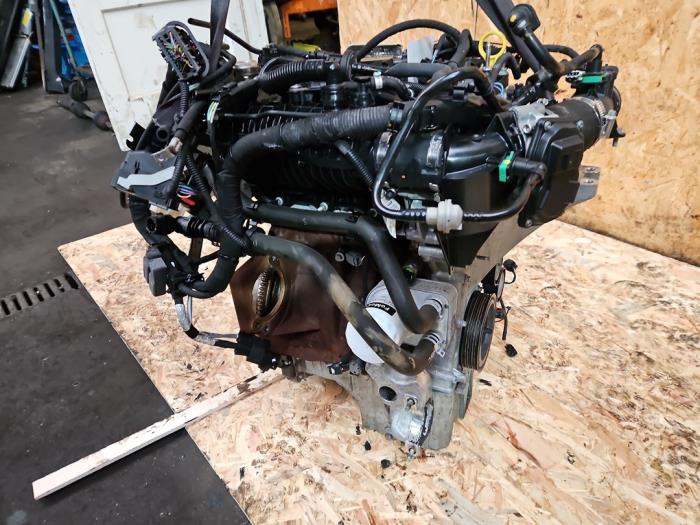 Engine from a Ford Fiesta 6 (JA8) 1.0 EcoBoost 12V 100 2016