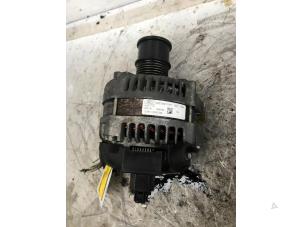 Gebruikte Alternator Ford C-Max (DXA) 1.0 Ti-VCT EcoBoost 12V 125 Prijs € 45,00 Margeregeling aangeboden door Autodemontage de Zaag