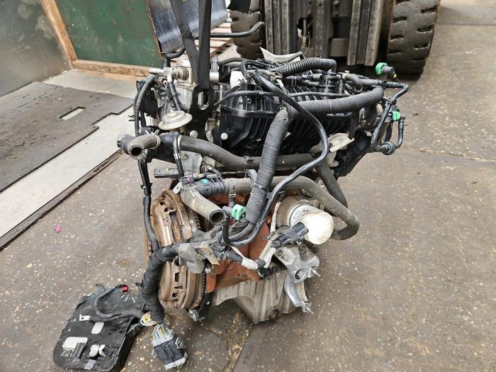 Engine from a Ford Fiesta 6 (JA8) 1.0 EcoBoost 12V 125 2015