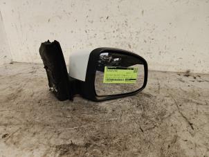 Gebruikte Buitenspiegel rechts Ford Focus 3 Wagon 1.0 Ti-VCT EcoBoost 12V 100 Prijs € 75,00 Margeregeling aangeboden door Autodemontage de Zaag
