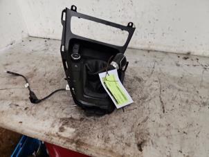 Gebruikte Pookknop Ford Focus 3 Wagon 1.0 Ti-VCT EcoBoost 12V 100 Prijs € 20,00 Margeregeling aangeboden door Autodemontage de Zaag