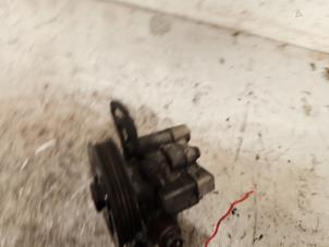 Gebruikte Pomp Servo Chevrolet Spark (M300) 1.0 16V Prijs € 50,00 Margeregeling aangeboden door Autodemontage de Zaag