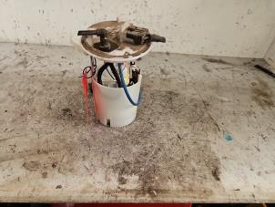 Gebrauchte Benzinpumpe Opel Corsa D 1.2 16V ecoFLEX Bi-Fuel Preis € 35,00 Margenregelung angeboten von Autodemontage de Zaag