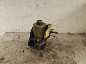 Gebruikte Servopomp Seat Ibiza IV SC (6J1) 1.6 16V Prijs € 100,00 Margeregeling aangeboden door Autodemontage de Zaag
