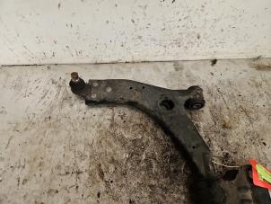Gebruikte Draagarm links-voor Ford C-Max (DXA) 1.6 TDCi 16V Prijs € 45,00 Margeregeling aangeboden door Autodemontage de Zaag