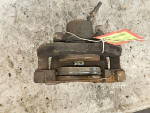 Gebruikte Remklauw (Tang) rechts-voor Ford C-Max (DXA) 1.6 TDCi 16V Prijs € 15,00 Margeregeling aangeboden door Autodemontage de Zaag