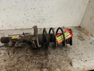 Gebruikte Voorpoot rechts Ford C-Max (DXA) 1.6 TDCi 16V Prijs € 50,00 Margeregeling aangeboden door Autodemontage de Zaag