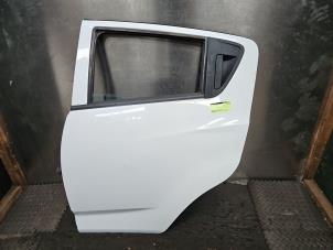 Gebruikte Deur 4Deurs links-achter Chevrolet Spark 1.0 16V Bifuel Prijs € 100,00 Margeregeling aangeboden door Autodemontage de Zaag
