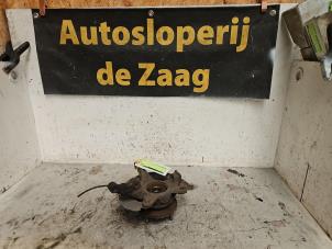 Gebruikte Asschenkel rechts-voor Mitsubishi Colt (Z2/Z3) 1.5 16V Prijs € 25,00 Margeregeling aangeboden door Autodemontage de Zaag