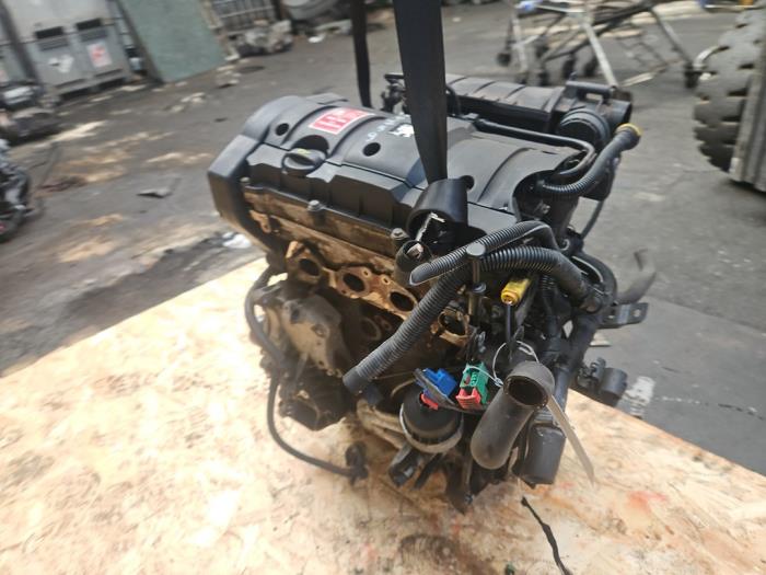 Motor från en Peugeot 307 Break (3E) 1.6 16V 2005