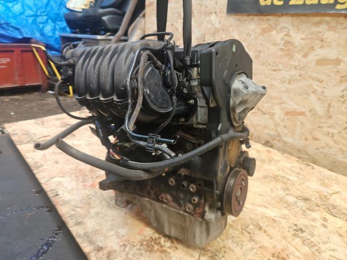 Motor från en Peugeot 307 Break (3E) 1.6 16V 2005