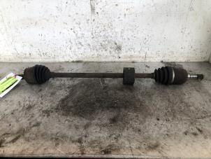 Gebruikte Aandrijfas rechts-voor Fiat 500 (312) 1.2 Prijs € 50,00 Margeregeling aangeboden door Autodemontage de Zaag