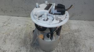 Used Benzinpumpe Opel Corsa D 1.2 16V Price € 50,00 Margin scheme offered by Autodemontage de Zaag