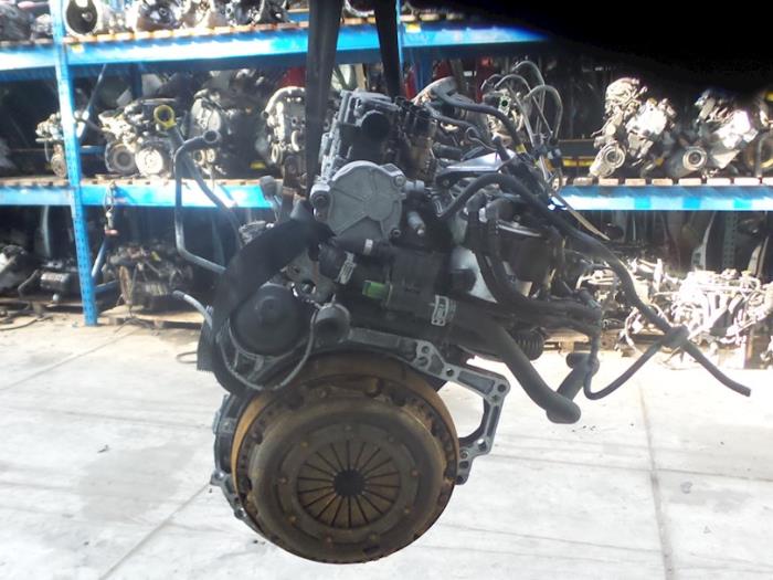 Motor van een Ford Focus 2 Wagon 1.6 TDCi 16V 110 2010