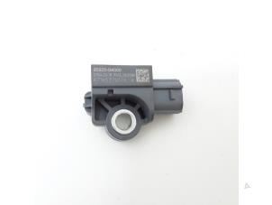 Nieuwe Airbag Sensor Hyundai Tucson (TL) 1.6 GDi 16V 2WD Prijs € 44,17 Inclusief btw aangeboden door Japoto Parts B.V.