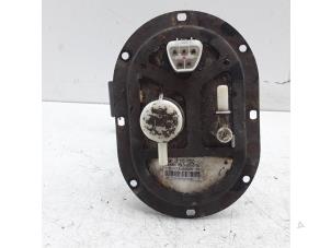 Gebruikte Benzinepomp Hyundai Matrix 1.6 16V Prijs € 40,00 Margeregeling aangeboden door Japoto Parts B.V.