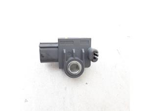 Gebruikte Airbag Sensor Hyundai Tucson (TL) 1.7 CRDi 16V 2WD Prijs € 34,95 Margeregeling aangeboden door Japoto Parts B.V.