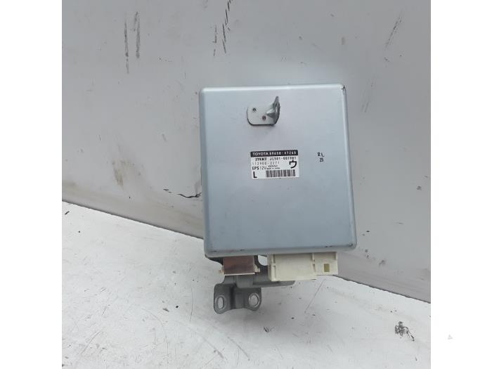 Dator, servostyrning från en Toyota Prius (ZVW3) 1.8 16V 2010