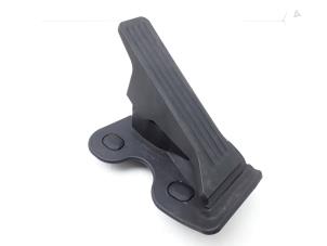 Gebruikte Gaspedaal Mazda CX-3 (DJ/DK) 2.0 SkyActiv-G 120 Prijs € 99,99 Margeregeling aangeboden door Japoto Parts B.V.