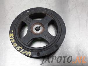 Gebruikte Poelie Krukas Toyota Yaris II (P9) 1.33 16V Dual VVT-I Prijs € 24,95 Margeregeling aangeboden door Japoto Parts B.V.