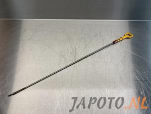 Begagnade Oljemätsticka Kia Rio II (DE) 1.4 16V Pris € 9,95 Marginaltabell erbjuds av Japoto Parts B.V.