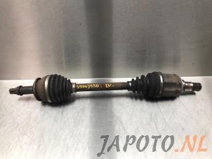 Gebruikte Aandrijfas links-voor Toyota RAV4 (A3) 2.0 16V Valvematic 4x4 Prijs € 34,99 Margeregeling aangeboden door Japoto Parts B.V.
