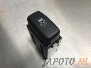 Używane Przelacznik ESP Mitsubishi ASX 1.6 MIVEC 16V Cena € 14,95 Procedura marży oferowane przez Japoto Parts B.V.