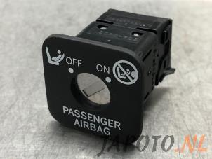 Gebruikte Airbag Slot Toyota Verso 1.8 16V VVT-i Prijs € 14,95 Margeregeling aangeboden door Japoto Parts B.V.