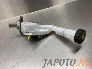 Gebruikte Hoofdremcilinder Nissan Juke (F15) 1.6 16V Prijs € 24,99 Margeregeling aangeboden door Japoto Parts B.V.