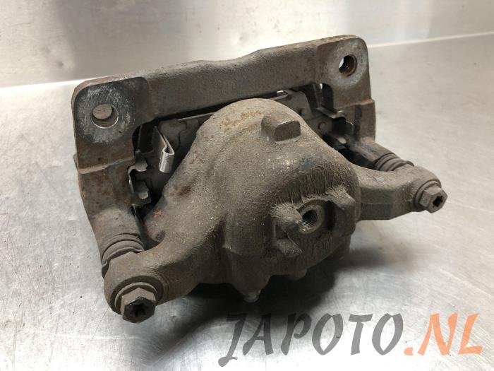 Zacisk hamulcowy prawy przód z Honda Civic (FK/FN) 1.4i Type S 16V 2010