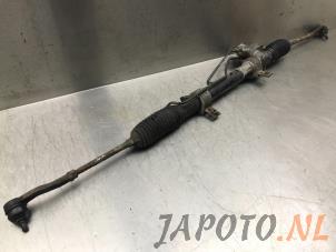 Gebruikte Stuurhuis Bekrachtigd Daihatsu Sirion/Storia (M1) 1.0 12V Prijs € 74,95 Margeregeling aangeboden door Japoto Parts B.V.