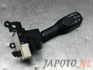 Gebruikte Cruise Control Bediening Toyota RAV4 (A3) 2.2 D-4D-F 16V 4x4 Prijs € 49,95 Margeregeling aangeboden door Japoto Parts B.V.