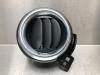 Luchtrooster Dashboard van een Nissan Micra (K14), 2016 / 2025 1.0 IG-T 100, Hatchback, Benzine, 999cc, 74kW (101pk), RWD, HR10DET; H4D, 2018-12 / 2025-06, K14D 2020