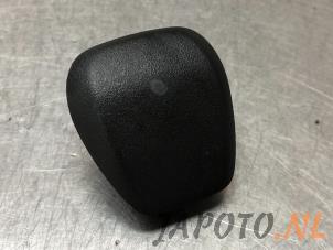 Gebruikte Lichtsensor Kia Stonic (YB) 1.0i T-GDi 12V Eco-Dynamics+ Prijs € 24,95 Margeregeling aangeboden door Japoto Parts B.V.