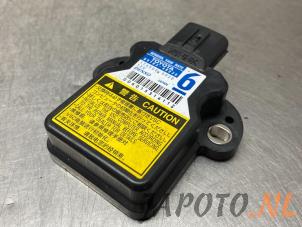 Begagnade Styrvinkelsensor Toyota Auris (E15) 1.8 16V HSD Full Hybrid Pris € 24,99 Marginaltabell erbjuds av Japoto Parts B.V.