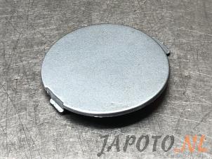 Gebruikte Afdekkap Sleepoog voor Mazda CX-5 I (KE,GH) 2.5 SkyActiv-G 192 16V 4WD Prijs € 9,95 Margeregeling aangeboden door Japoto Parts B.V.