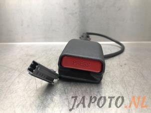 Gebruikte Veiligheidsgordel Insteek rechts-voor Mazda CX-5 I (KE,GH) 2.5 SkyActiv-G 192 16V 4WD Prijs € 24,95 Margeregeling aangeboden door Japoto Parts B.V.