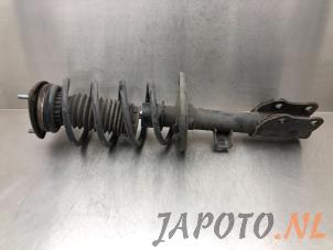 Gebruikte Mac Phersonpoot rechts-voor Mazda CX-5 I (KE,GH) 2.5 SkyActiv-G 192 16V 4WD Prijs € 74,99 Margeregeling aangeboden door Japoto Parts B.V.