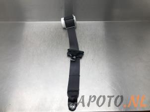 Używane Pas bezpieczenstwa prawy tyl Toyota Yaris Verso (P2) 1.3 16V Cena € 39,95 Procedura marży oferowane przez Japoto Parts B.V.