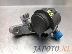 Gebruikte Waterpomp Nissan Qashqai (J11) 1.3 DIG-T 160 16V Prijs € 49,00 Margeregeling aangeboden door Japoto Parts B.V.