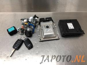 Begagnade Tändningslås + dator Kia Picanto (JA) 1.2 CVVT 16V Pris € 249,95 Marginaltabell erbjuds av Japoto Parts B.V.