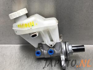 Gebruikte Hoofdremcilinder Mitsubishi Space Star (A0) 1.0 12V Prijs € 24,99 Margeregeling aangeboden door Japoto Parts B.V.