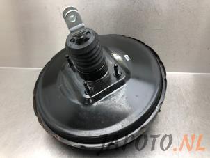 Begagnade Bromsservo Hyundai iX20 (JC) 1.6i 16V Pris € 75,00 Marginaltabell erbjuds av Japoto Parts B.V.