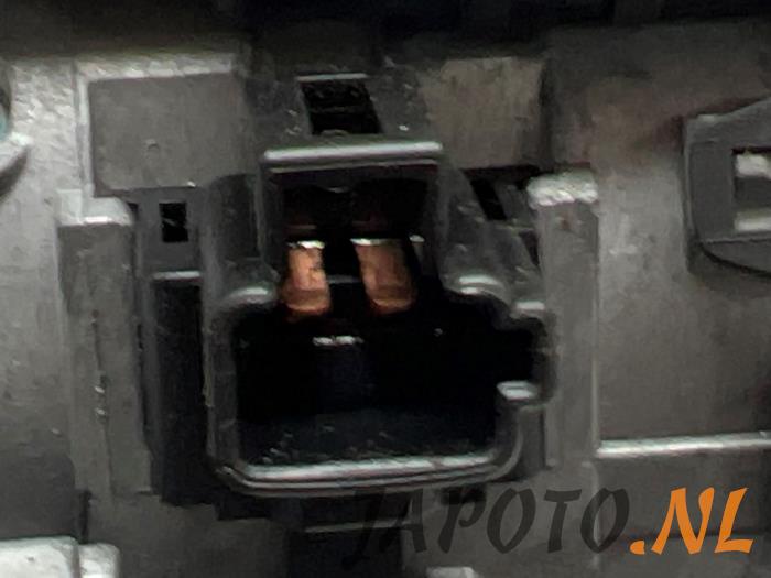 Tändningslås + dator från en Mazda 2 (DE) 1.3 16V MZR 2013