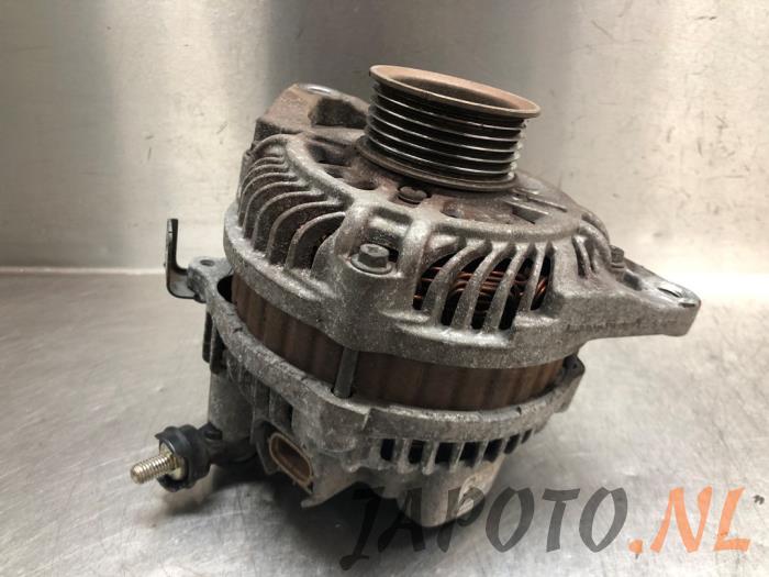 Dynamo från en Mazda 2 (DE) 1.3 16V MZR 2013