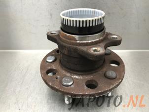 Gebruikte Wiellager achter Hyundai iX35 (LM) 1.6 GDI 16V Prijs € 59,95 Margeregeling aangeboden door Japoto Parts B.V.