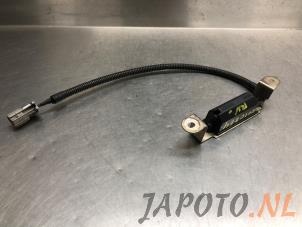 Gebruikte Bandenspanningsensor Lexus SC 430 4.3i 32V VVT-i Prijs € 34,95 Margeregeling aangeboden door Japoto Parts B.V.