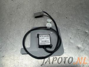 Gebruikte GPS Antenne Mitsubishi Outlander (GF/GG) 2.0 16V PHEV 4x4 Prijs € 49,95 Margeregeling aangeboden door Japoto Parts B.V.